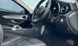 Mercedes-Benz C-Class C200 2014 7