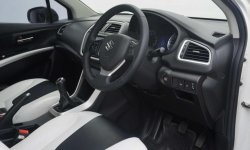 Suzuki SX4 S-Cross MT 2017 7