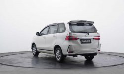 Daihatsu Xenia 2019 Putih 4