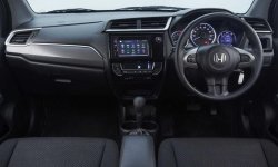 Honda BR-V E CVT 2019 4
