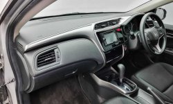 Honda City E AT 2015 Silver 6