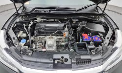 Honda Accord 2.4 VTi-L 2018 12