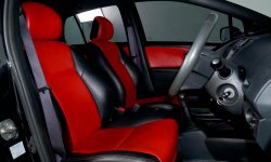 Toyota Yaris S TRD Sportivo MT 2012 Hitam 9