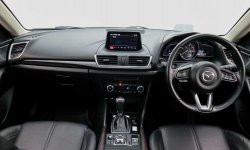 Mazda 3 Skyactive-G 2.0 2018 Hitam 8