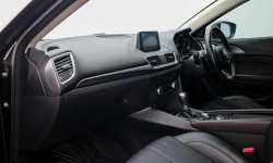Mazda 3 Skyactive-G 2.0 2018 Hitam 11