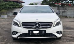 Mercedes-Benz A-Class A 200 2013 Putih BISA KREDIT BUNGA 0% !!! 3