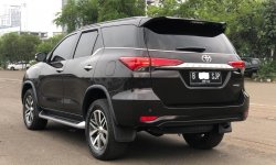 Toyota Fortuner 2.4 VRZ AT 2016 Coklat BISA KREDIT TANPA BUNGA!! 6