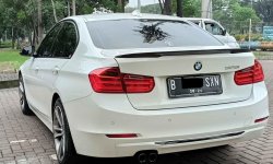 BMW 3 Series 328i Sport 2014 Putih BISA KREDIT TANPA BUNGA!! 5