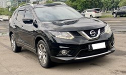 Nissan X-Trail 2.5 CVT AT 2015 Hitam 4