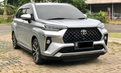 Toyota Veloz 1.5 Q Cvt A/T 2022 Silver 3