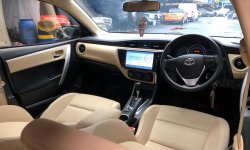 Toyota Corolla Altis CNG at 1.6 2018 Hitam 10