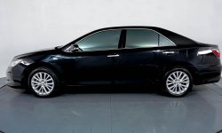 Toyota Camry 2.5 V AT 2018 Hitam 3