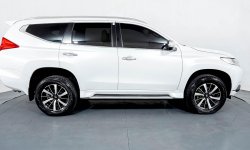 Mitsubishi Pajero Sport 2.4 Dakar Ultimate 4X2 AT 2018 Putih 8
