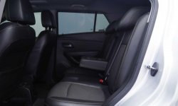Chevrolet TRAX LTZ 2017 Silver 9