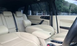 FORD EVEREST TITANIUM AT HITAM 2015 MOBIL BEKAS BERKUALITAS!! 12