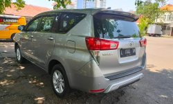 Toyota Kijang Innova V A/T Gasoline 2016 Silver 7