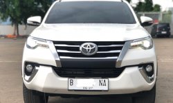TOYOTA FORTUNER VRZ AT PUTIH 2017 DP RINGAN!! PROSES KREDIT MUDAH DAN CEPAT!! 1