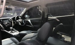 Mitsubishi Pajero Sport Dakar 4x2 AT 2019 Silver 8
