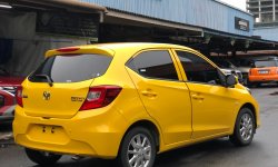 Honda Brio Satya E CVT 2023 Kuning 6