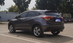 Honda HR-V E CVT 2018, ABU ABU, KM 58rb, PLAT A TAngerang. TGN 1 5
