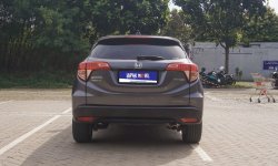 Honda HR-V E CVT 2018, ABU ABU, KM 58rb, PLAT A TAngerang. TGN 1 6