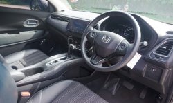 Honda HR-V E CVT 2018, ABU ABU, KM 58rb, PLAT A TAngerang. TGN 1 8