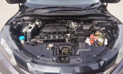 Honda HR-V E CVT 2018, ABU ABU, KM 58rb, PLAT A TAngerang. TGN 1 14