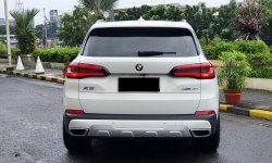 BMW X5 X-Drive 40i X-Line (G05) CKD AT 2021 Putih 6