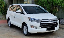 Toyota Kijang Innova 2.4 V Diesel AT Facelift 2019 Putih 3