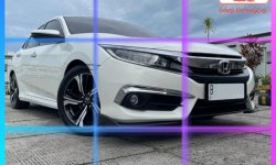 Honda Civic 1.5L Turbo 2017 Sedan 2