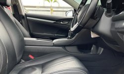 Honda Civic 1.5L Turbo 2017 Sedan 9