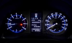 Toyota Venturer 2.0 A/T BSN 2018 promo spesial menyambut bulan ramadhan Dp 10 persen cicilan ringan 6