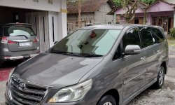 Innova V Luxury Matic 2014 2