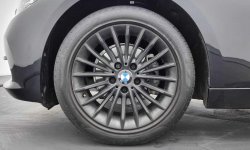 BMW 3 Series 320i 2018 Sedan matic 13