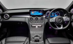Mercedes-Benz 300 2019 Hitam 
UNIT SANGAT ISTIMEWA/GARANSI MESIN 1 TAHUN 8