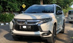 Mitsubishi Pajero Sport Dakar 4x2 AT 2016 Putih 3
