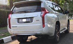 Mitsubishi Pajero Sport Dakar 4x2 AT 2016 Putih 5
