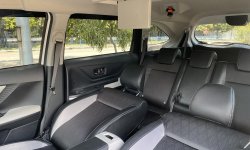 Toyota Veloz 1.5 Q CVT TSS A/T 2022 Putih 10