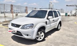 Ford Escape Xlt Limited Tahun 2011 Automatic Putih 7