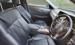 Mercedes-Benz 300E W124 3.0 Automatic 10
