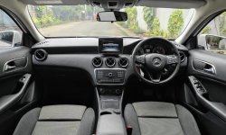 Bismillahirrohmanirrohim
Mercy GLA-200 Urban - 2016 
Low Odo - Good Condition 4