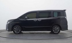 Toyota Voxy 2.0 A/T 2019 Minivan DP HANYA 40 JUTAAN ANGSURAN MURAH 10