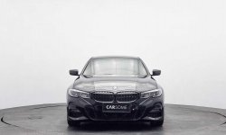 BMW 3 Series Sedan 2019 Sedan Promo spesial harga murah dp 85 jutaan dan cicilan ringan. 4