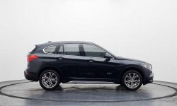 BMW X1 sDrive18i 2017 SUV Mobil murah berkualitas siap untuk dibawa mudik hanya dp 10 persen. 3