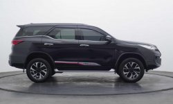 Toyota Fortuner VRZ AT 2019 Hitam 3