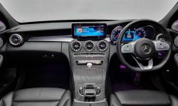 Mercedes-Benz C-Class C 300 2019 spesial harga promo dp 10 persen dan bergaransi 1 tahun  6