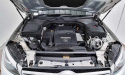 Mercedes-Benz GLC 200 AMG Line 2018 SUV garansi 1 tahun untuk mesin transmisi dan ac 7