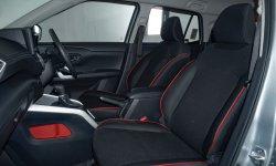 Daihatsu Rocky 1.2 X ADS CVT 2021 / TDP 15 Juta 11