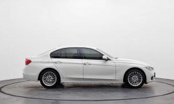 BMW 3 Series 320i 2018 spesial menyambut bulan ramadhan dp 45 jutaan dan cicilan ringan 2