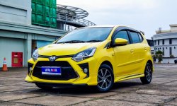 Toyota Agya New  1.2 GR Sport A/T 2022, KUNING, KM 18rb, PJK 03-24, TGN 1 1